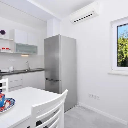 Seas The Day Apartments Podstrana Exterior photo