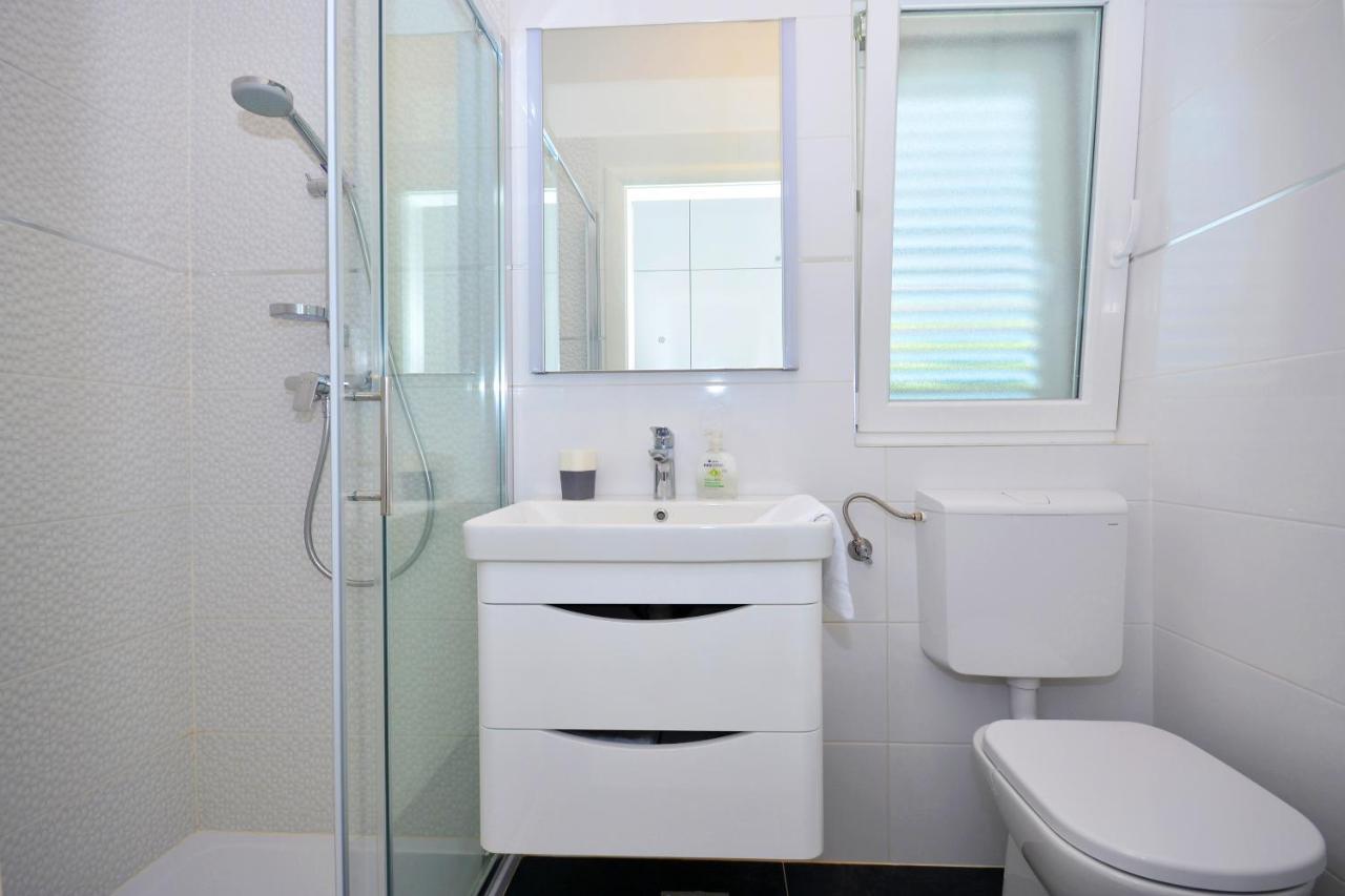 Apartment Seas The Day *