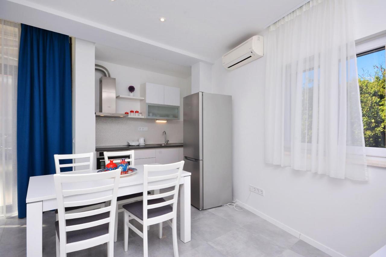 Seas The Day Apartment